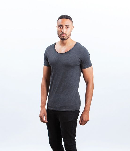 Mantis Raw Scoop T-Shirt